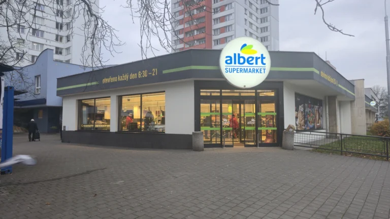 Albert klamal zákazníky: Soud rozhodl, prodejce pokutu za slevu na kávu zaplatí