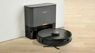 Lidl prodává vysavač bez zbytečného mopu: Za 4 000 Kč nabídne laserovou navigaci a velkou stanici