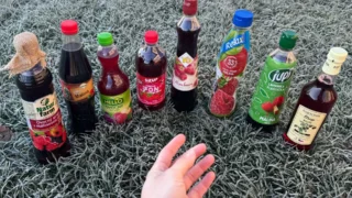 Nejhorší z&nbsp;testu malinových sirupů (2025): Vzorek s&nbsp;0&nbsp;%&nbsp;malin propadl složením i&nbsp;chutí