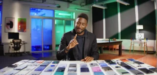 Respektovaný YouTuber vyhlásil nejlepší telefony roku 2025, ocenil i&nbsp;skvělý telefon za 6 tisíc