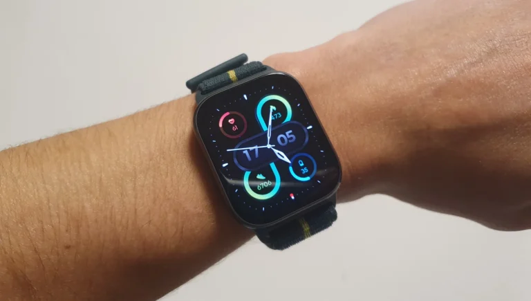 Testoval jsem hodinky Motorola Moto Watch Fit: Stojí 1&nbsp;800&nbsp;Kč, zvládnou sport a&nbsp;mají dobrou baterku