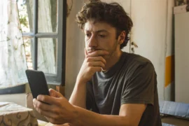 Jak nabít telefon za 20 sekund? Přelomový objev mění standardní nabíječky, vědci slibují revoluci