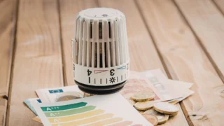 Chytré termostatické hlavice ušetří ročně tisíce: Přináší 5 benefitů, ale i&nbsp;dva zápory