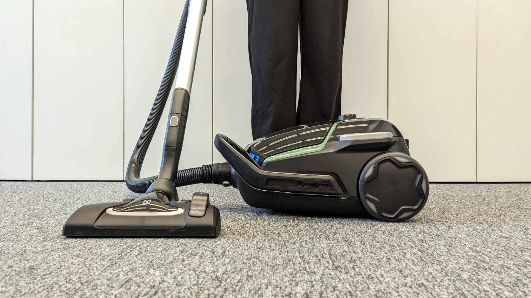 3 nejprodávanější vysavače (leden 2026): Mají stovky recenzí, některé jsme testovali