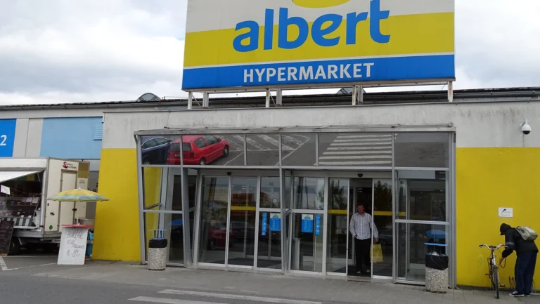 Část prodejny Albert byla v&nbsp;Brně uzavřena, inspekce našla u&nbsp;pečiva hmyz