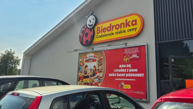 Co koupit v&nbsp;Polsku? Objevili jsme produkty, které stojí za to. Sousedé lákají na maso za 49&nbsp;Kč, oblečení i&nbsp;stavební materiál