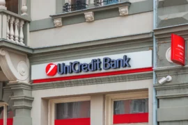 Česká banka ruší bezplatnou službu: Klienti UniCredit bank nově zaplatí, změna začne platit brzy