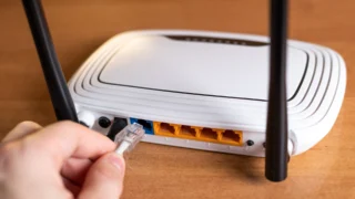 Po mobilních tarifech přichází další rána: O2&nbsp;od března zdražuje i&nbsp;pevný internet