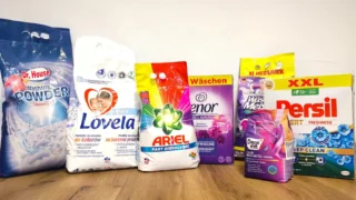 Nejlepší prací prášky z&nbsp;drogerií a&nbsp;supermarketů 2026: Výsledky našich vs. zahraničních testů. V&nbsp;jednom se shodují
