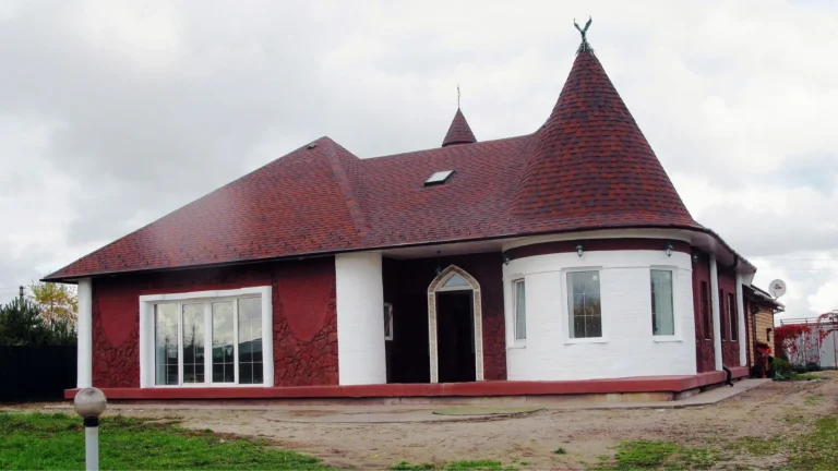 Dům z&nbsp;3D tiskárny: Cena toho prvního v&nbsp;Česku vystoupala na 9,99 milionu, dnes jsou i&nbsp;dvacetinásobně levnější