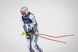 Co používá Ester Ledecká na ZOH 2026: Lyže z&nbsp;Vysočiny a&nbsp;hodinky za miliony