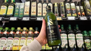 Jaký olivový olej ze supermarketu koupit, ptají se Češi. V&nbsp;testech zaujal Franz Josef a&nbsp;další 2 překvapily