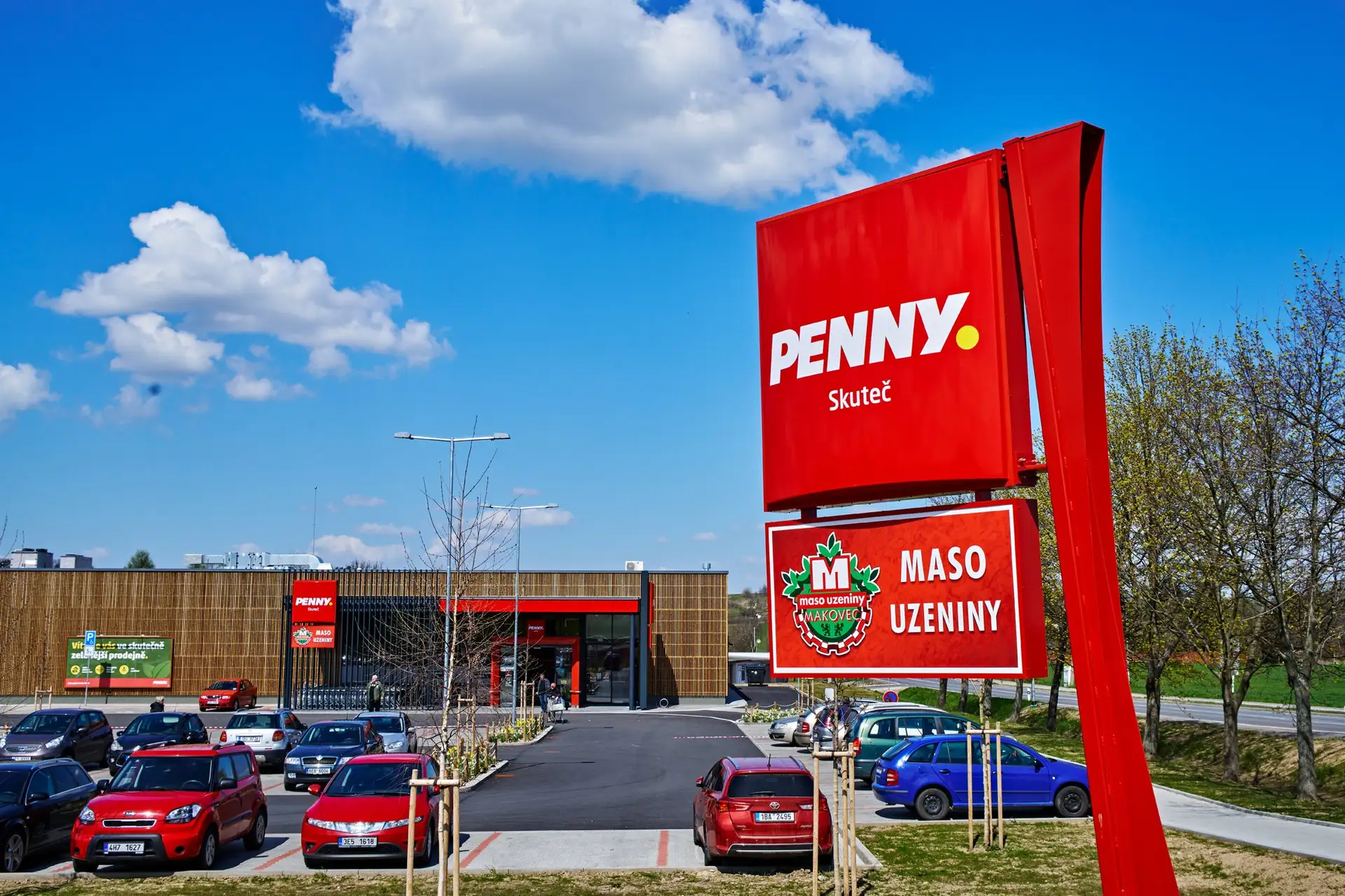 Penny leták od 13. května 2026: Jihlavanka levnější o&nbsp;140&nbsp;Kč, Rama spadla na 40 korun, avokádo jen do víkendu