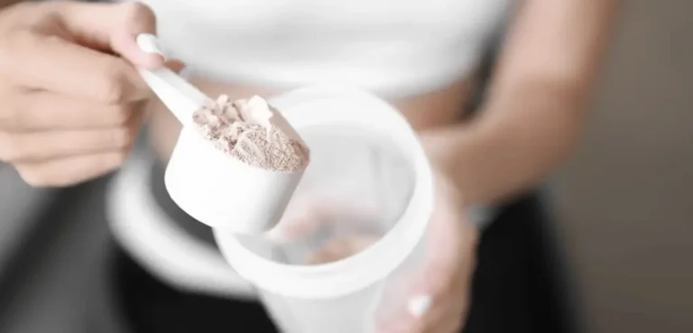 Protein není jen pro sportovce. Proč ho potřebuje i&nbsp;běžný člověk?