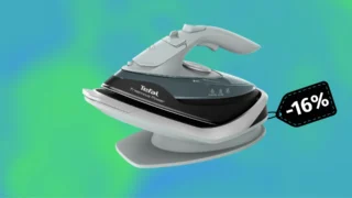 Sleva dne: Bezdrátová žehlička Tefal FV6670E0 zlevnila na 1&nbsp;599&nbsp;Kč: Váží pod kilo a&nbsp;nahřeje se za 30 sekund