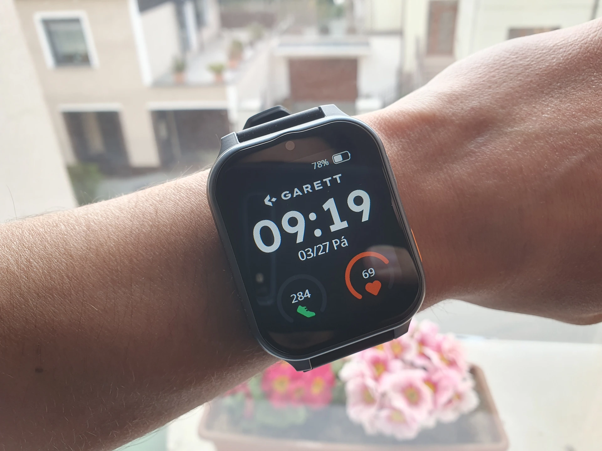 Dlouhodobý test Garett Vita 4G: praktický společník pro seniory a&nbsp;jejich lepší bezpečnost