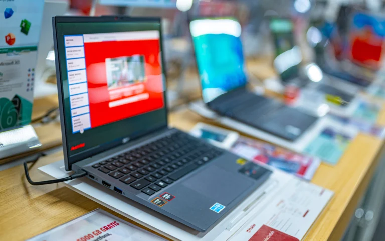 3 nejvýhodnější notebooky do 20 tisíc (2026): Acer, Dell i&nbsp;HP překvapí výbavou, jeden má OLED a&nbsp;vydrží celý den