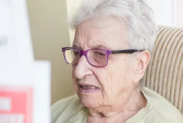 Youtuber odhaluje: Na podvodné inzeráty v&nbsp;časopisech se nachytaly tisíce Čechů. Varuje i&nbsp;SÚKL. Stopy vedou do Polska