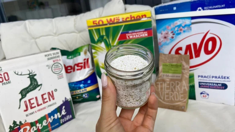 Vyhlašuji 3 nejlepší prací prášky ze všech mých testů (2025 / 2026): Make-up nezvládl žádný, ale mám jasno