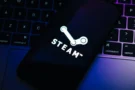 Jarní čistka na Steamu (2026): Call of Duty za 147&nbsp;Kč, Metro za 24&nbsp;Kč&nbsp;a&nbsp;desítky dalších her v&nbsp;extrémní slevě