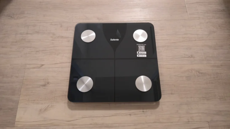 Otestoval jsem chytrou váhu za neuvěřitelných 311&nbsp;Kč: Změří 15 parametrů vašeho těla, Čeština nechybí