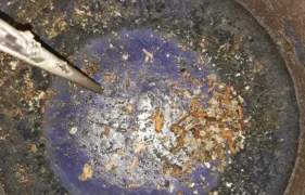 Starší zanesený bojler vám zbytečně žere i&nbsp;5000&nbsp;Kč&nbsp;ročně: Základ vyřešíte sami, stačí ocet a&nbsp;hodina času