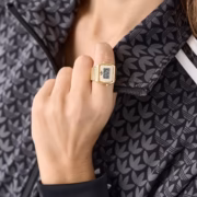 Adidas představil chytré hodinky na prst za 2&nbsp;899&nbsp;Kč: Neměří tep ani kroky, umí jedinou věc