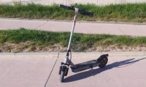 Aerium SmoothRide Ultra v&nbsp;testu 2026: Za skvělých 8500&nbsp;Kč&nbsp;nečekaně silná výbava i&nbsp;jízdní komfort