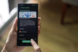Android Čechy v&nbsp;roce 2026 připraví o&nbsp;největší výhodu oproti iPhonu: Přichází omezení instalace aplikací