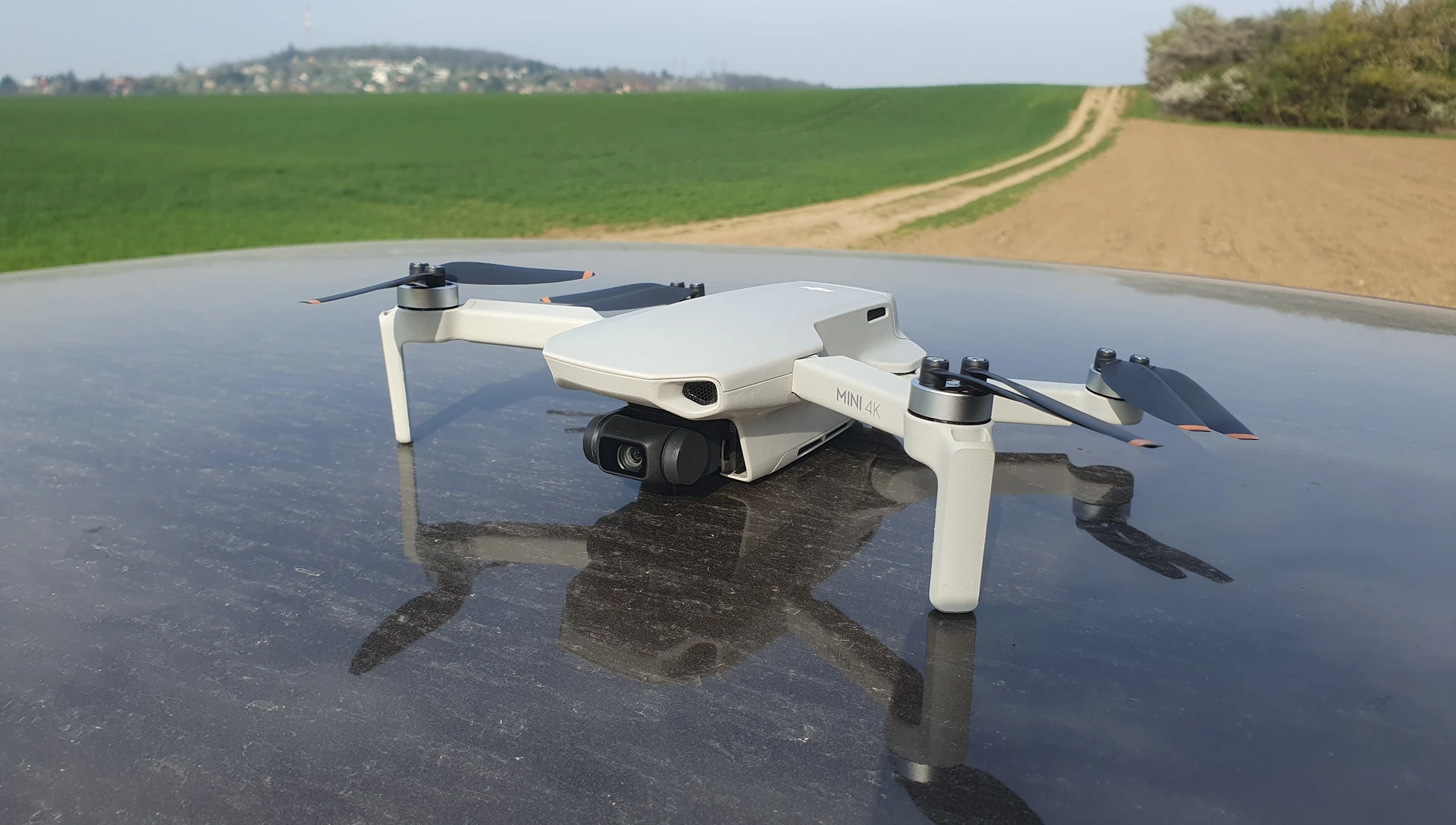 Recenze DJI Mini 4K (Test 2026): Povedený kompaktní dron, který zvládne i&nbsp;naprostý začátečník