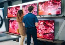 Dny Marianne 2026: Vybrali jsme nejlepší slevy až 70&nbsp;%&nbsp;v&nbsp;Datartu, Douglasu i&nbsp;Bonami. Kupony stojí od 120&nbsp;Kč