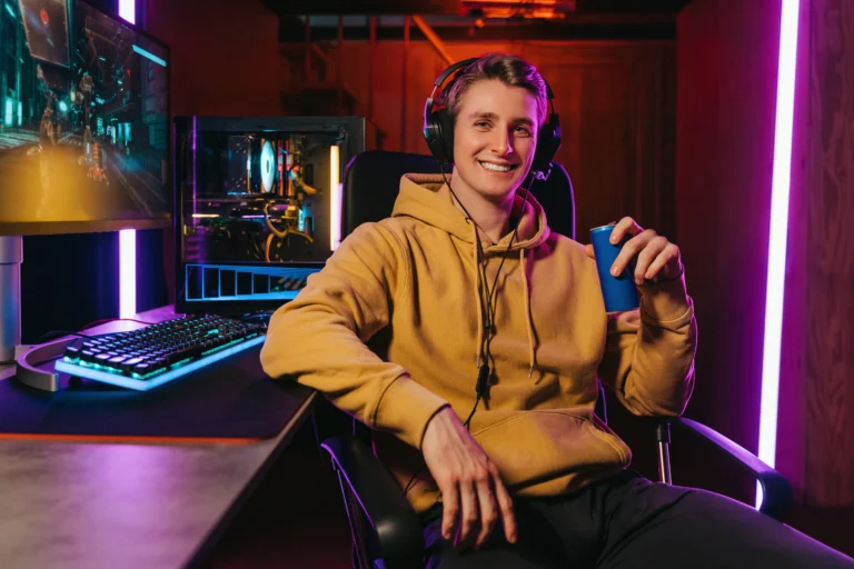 Nejlepší herní židle pro vysoké lidi (2026): Vybral jsem 3 modely od 8&nbsp;600&nbsp;do 14&nbsp;000&nbsp;Kč, každý má jinou silnou stránku