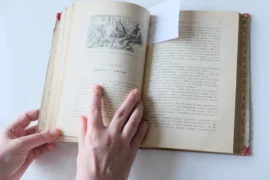 Dětské knihy z&nbsp;Československa mají dnes obrovskou cenu: Za Foglarovky dávají sběratelé i&nbsp;10&nbsp;000&nbsp;Kč