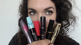 Test 6 řasenek z&nbsp;drogerie (2026): Catrice válcuje L’Oréal i&nbsp;Maybelline, Max Factor propadl