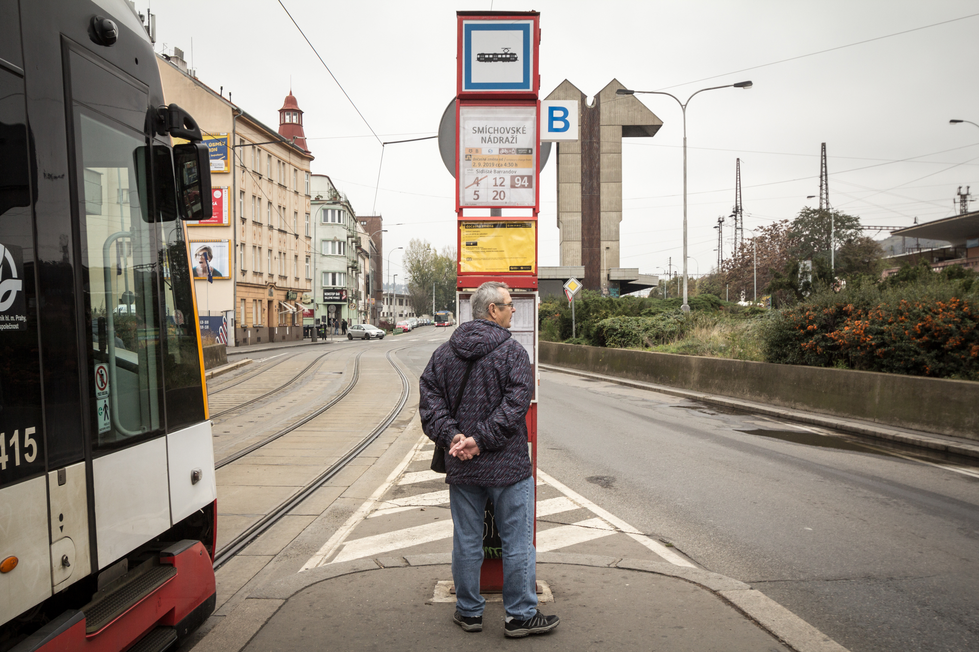 Potvrzeno: Vrací se sleva 75&nbsp;%&nbsp;na vlaky a&nbsp;autobusy od ledna 2027. Poloviny Čechů se vůbec netýká, u&nbsp;dětí 6-18 není jasno