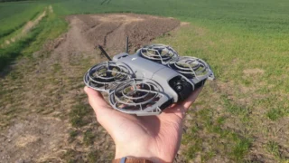 Testoval jsem dron DJI Neo 2&nbsp;(červen 2026): Díky VR headsetu je to neskutečně zábavné