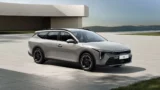 Tohle auto prý budou Češi kupovat ve velkém: Kia zaskočila Škodovku ostrou konkurencí K4 pod 500 tisíc