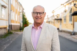 Vyhlašujeme nejlépe placené pozice v&nbsp;ČR 2026: Řídící letového provozu bere 289&nbsp;000&nbsp;Kč, o&nbsp;dalších Češi moc neví