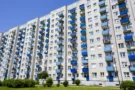 Pokuta za vlastní zeleň před panelákem: Strop sankce sahá až ke 100&nbsp;000&nbsp;Kč. Nedávný příběh ukazuje, že se to děje