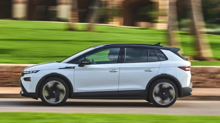 Nejlepší elektromobily pro běžné Čechy 2026: pro staromilce Elroq, pro nadšence Tesla. Ceny už potěší i&nbsp;kolenovrty