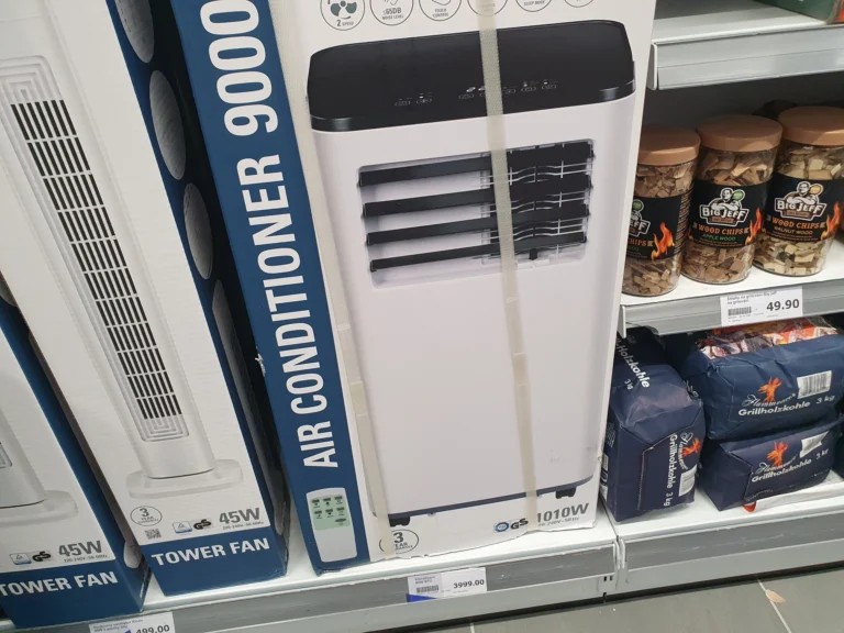 Češi na sítích řeší klimatizaci z&nbsp;Actionu za 4000&nbsp;Kč. Podívali jsme se na recenze i&nbsp;alternativy. Často už je vyprodaná