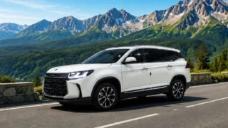 Nové SUV Forthing T5 přichází do Česka: Stojí 549&nbsp;900&nbsp;Kč&nbsp;a&nbsp;má výbavu, za kterou jinde připlatíte