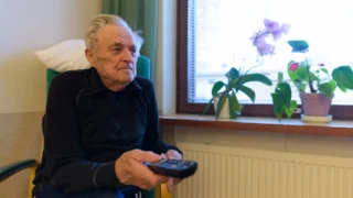 „Beru invalidní důchod, v&nbsp;penzi nedostanu skoro nic.“ Nemocné Čechy čeká v&nbsp;důchodu past, někteří proto pracují přes nemoc