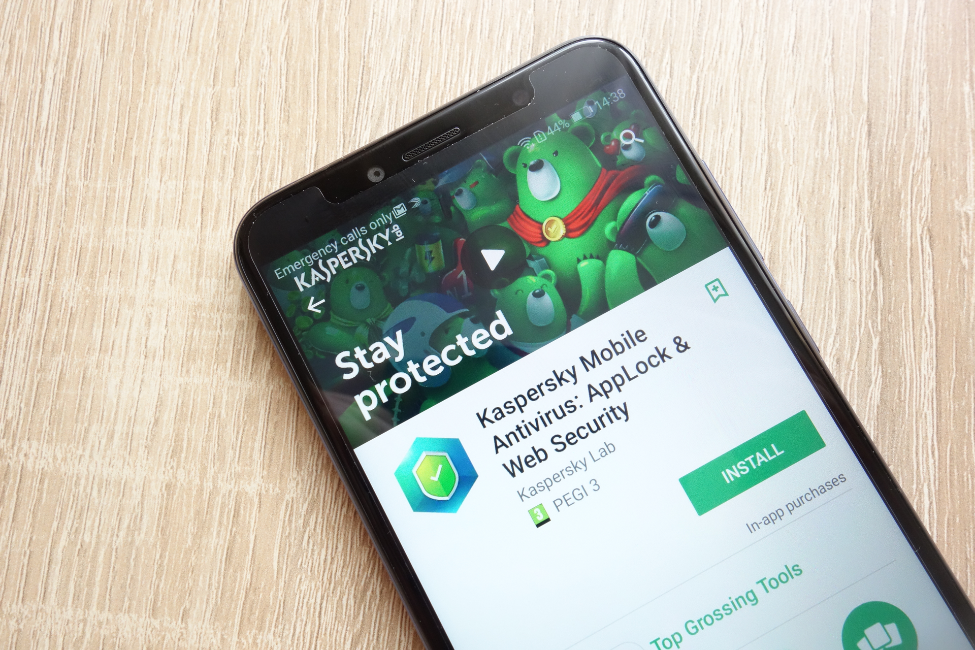 IT expert radí: Těchto 5 aplikací ihned smažte. Riziková je VPN, antivir i&nbsp;správce hesel LastPass