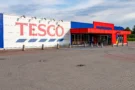 Češi možná přijdou o&nbsp;řetězec Tesco: Množí se informace o&nbsp;prodeji. Mluví se ale i&nbsp;o&nbsp;ukvapených názorech