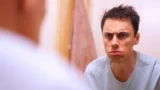 Pravidlo 8-8-8 znovu plní diskuze: Tři osmičky mají prodloužit život, Češi ho ztrácejí v&nbsp;kolonách i&nbsp;u&nbsp;plotny