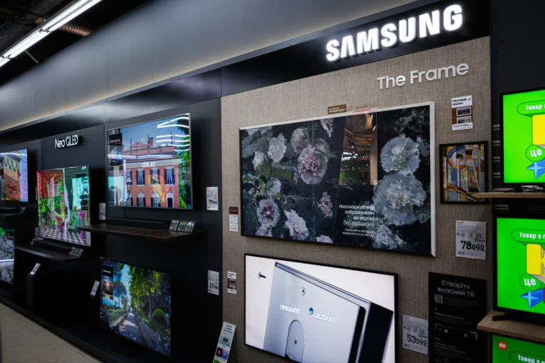 Nejlepší televize (červenec 2026): letošní OLEDové Samsungy jsou perfektní, TCL si stále vystačí s&nbsp;Mini LED