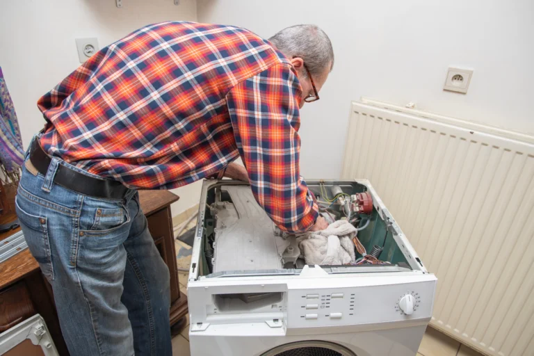 Nejhorší pračky podle testů 2025-26: Propadly Candy i&nbsp;Beko, zklamal i&nbsp;Whirlpool za 12&nbsp;000&nbsp;Kč