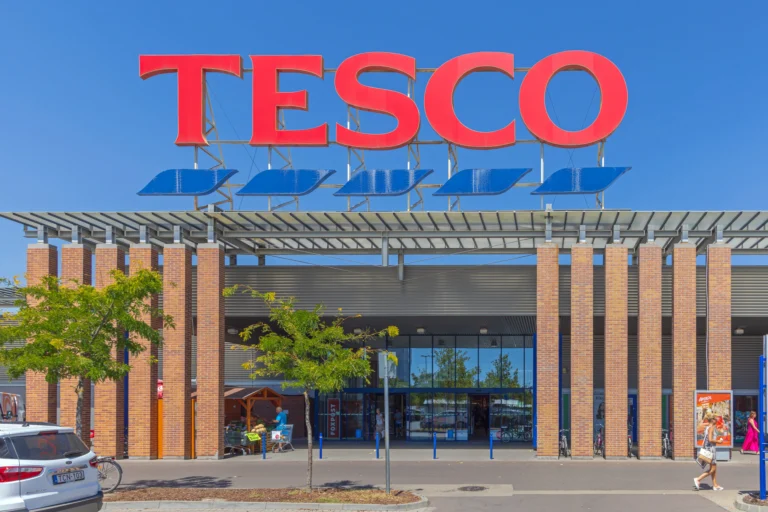 Nejlepší slevy z&nbsp;letáků tento týden: meloun za 7,90&nbsp;Kč, máslo za 19,90&nbsp;Kč&nbsp;a&nbsp;vejce za necelé tři koruny za kus