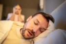 Konec střídání času? Češi to pochopili špatně, pravda je jiná než píší titulky. Zeptali jsme se i&nbsp;na názor Čechů